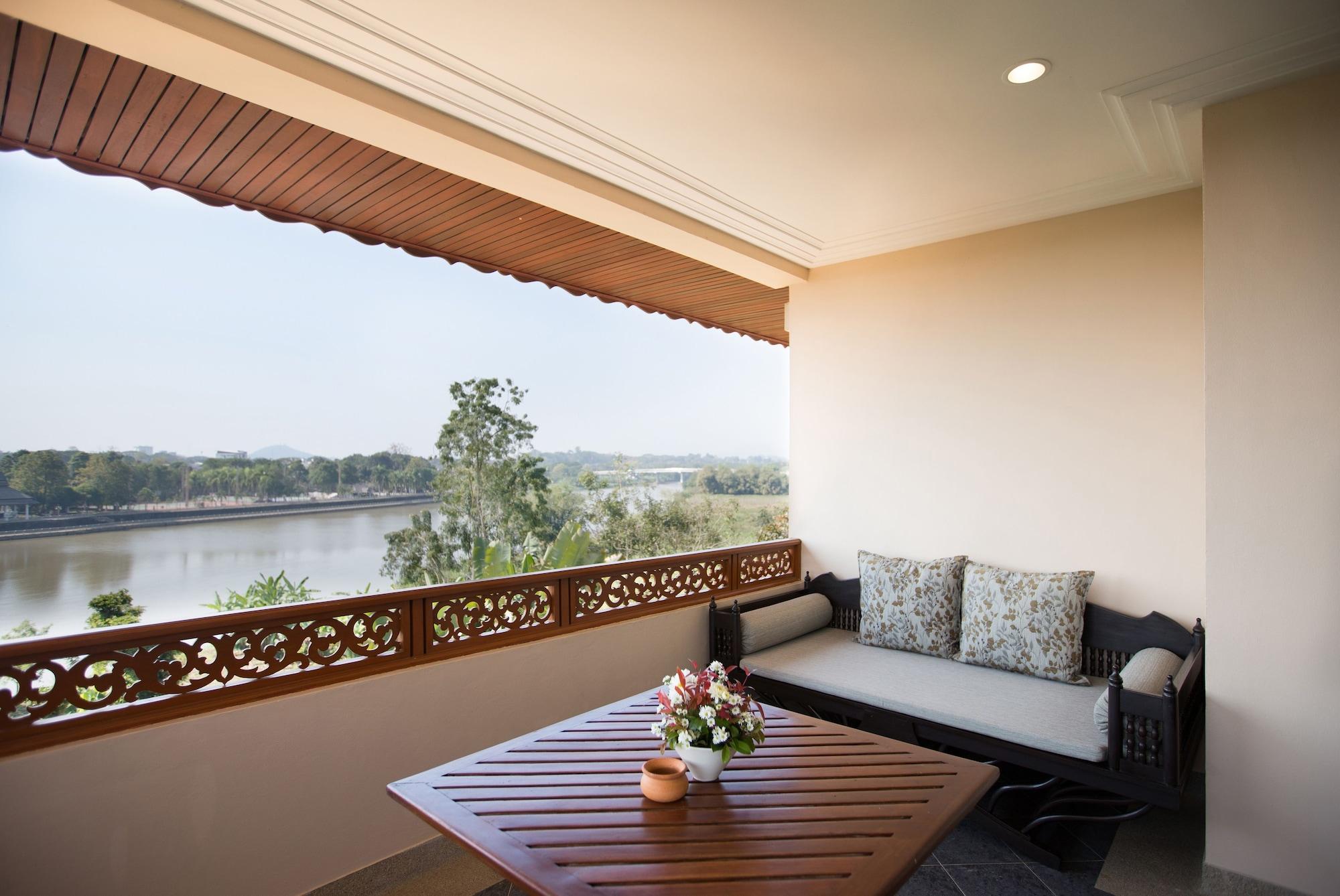 The Imperial River House Resort, Чианг Рай Екстериор снимка