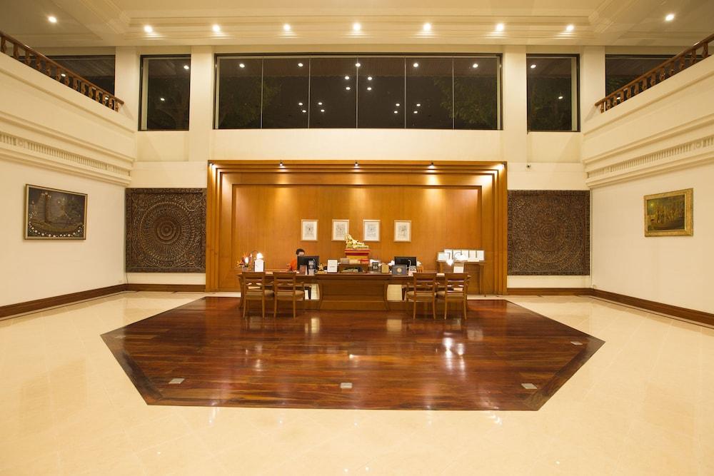 The Imperial River House Resort, Чианг Рай Екстериор снимка
