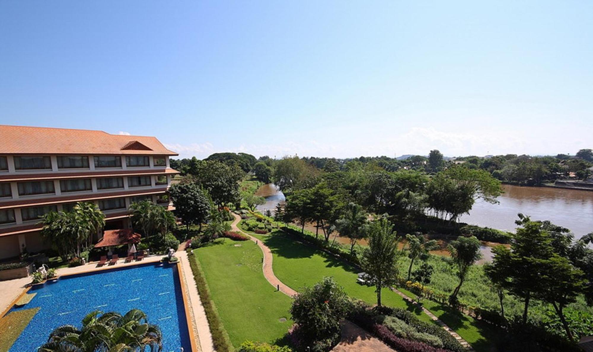 The Imperial River House Resort, Чианг Рай Екстериор снимка