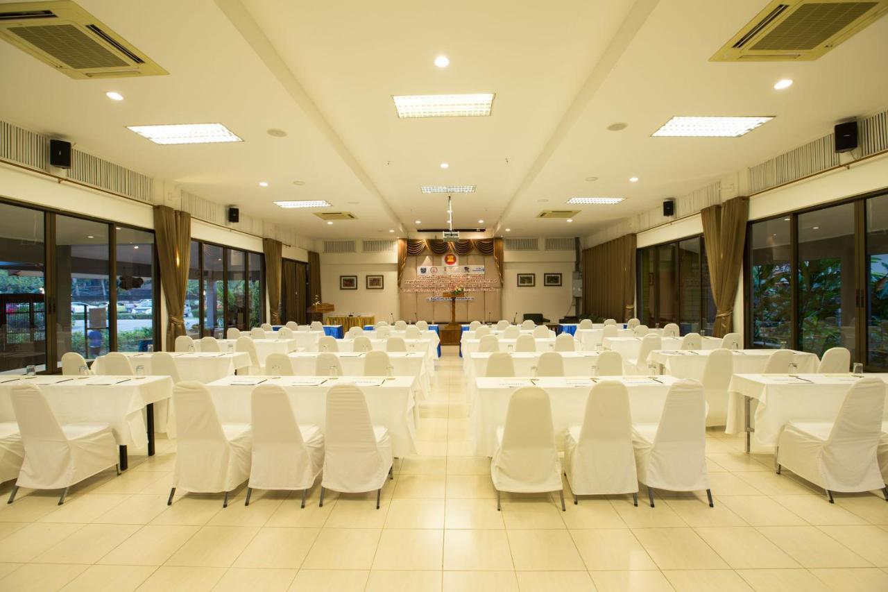The Imperial River House Resort, Чианг Рай Екстериор снимка
